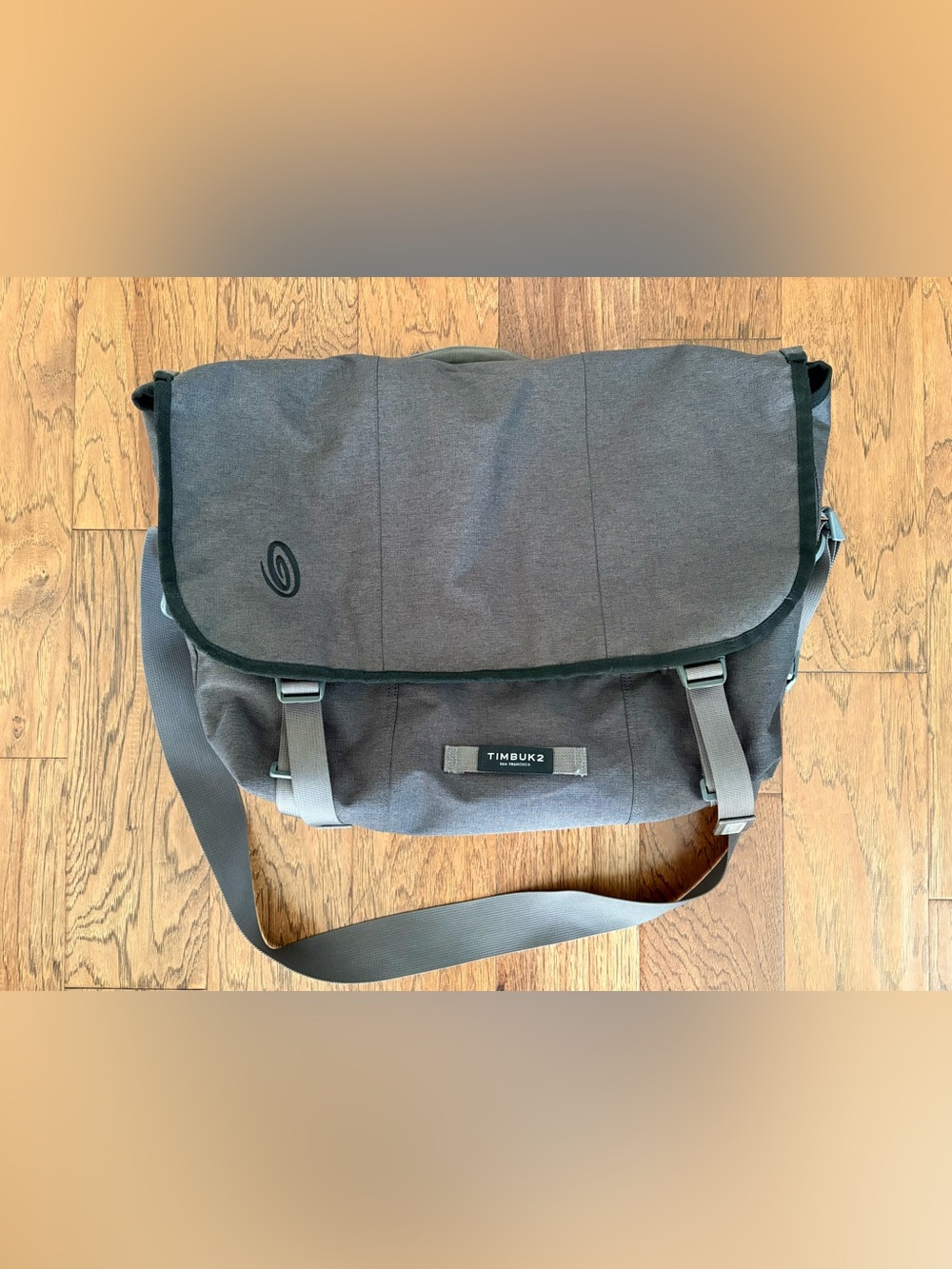Timbuk2 Gray Classic Messenger Bag (Large)